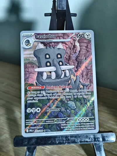 Bastiodon · Pitch Black · 93 · Holo · Near Mint